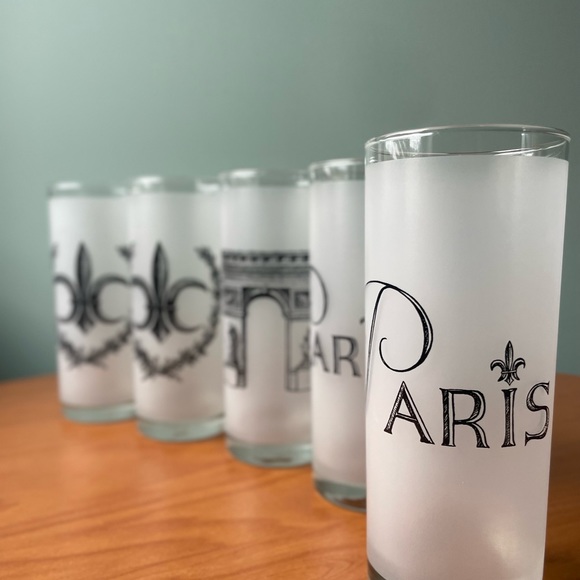 Paris France frosted glasses, French souvenir, fleur de lis, arc de triomphe, - Picture 7 of 10